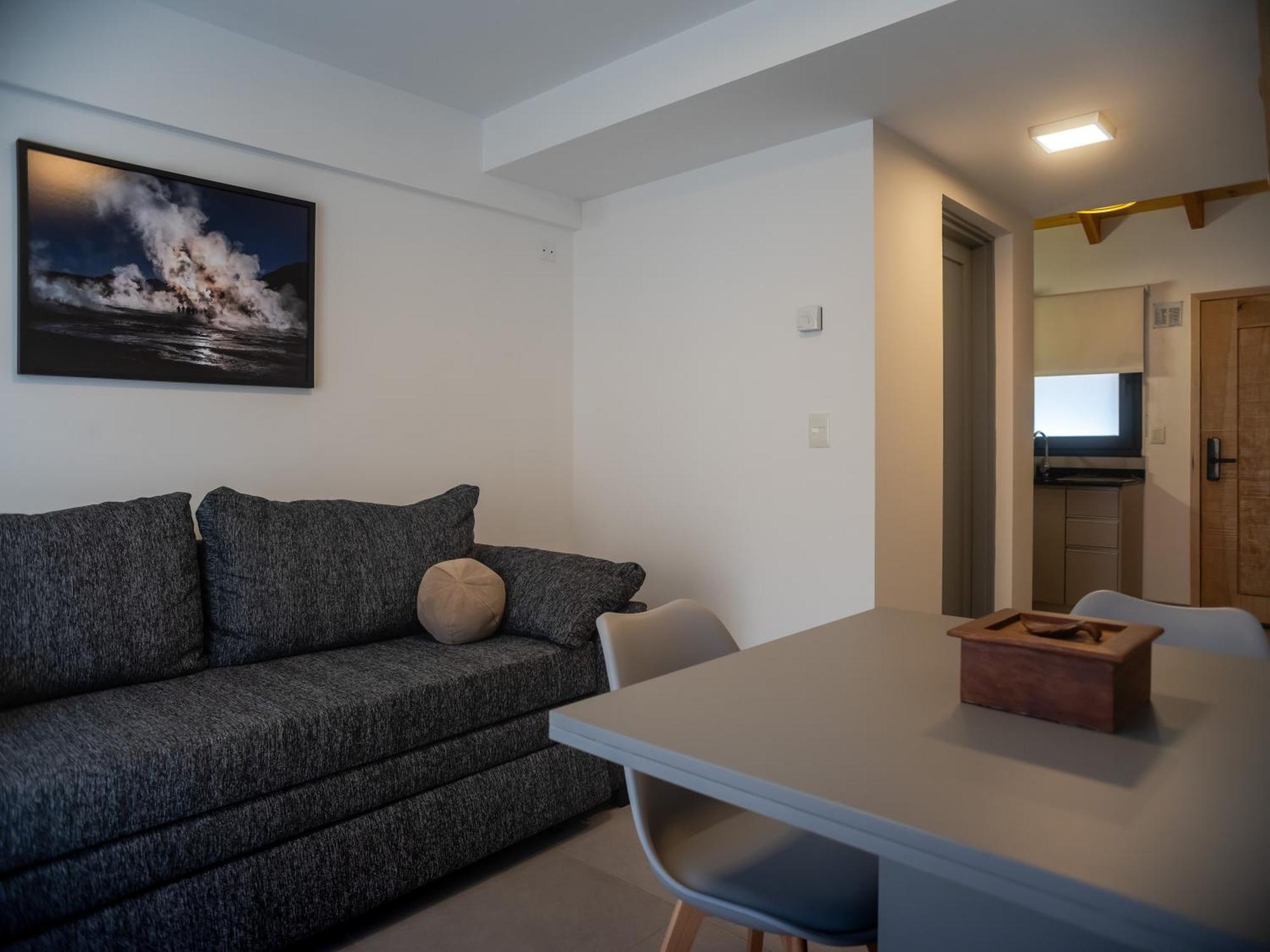 Loretta Iv Duplex Apartment
